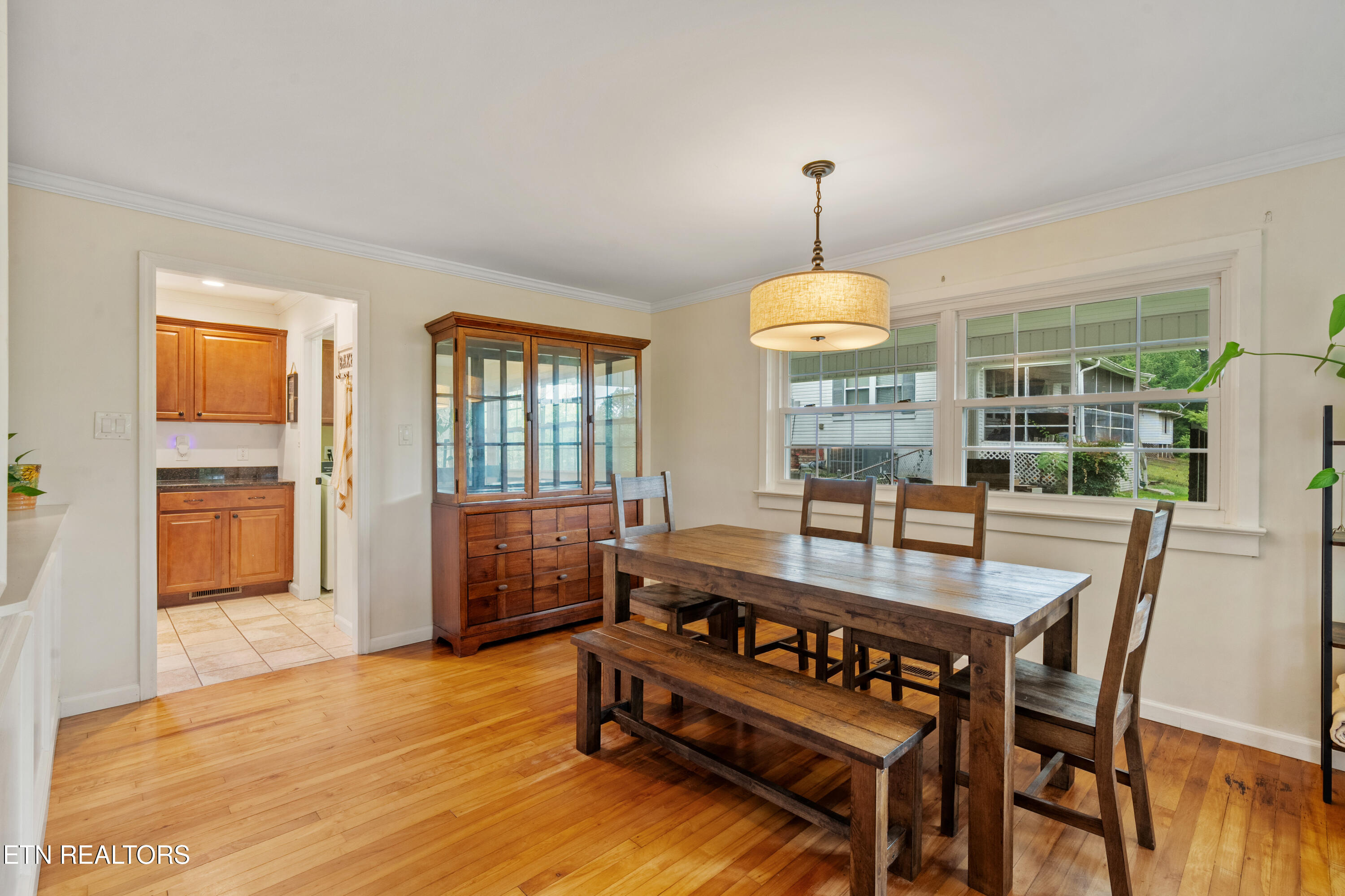 103 East Pasadena Road Oak Ridge, TN 37830 - Photo 9 of 33 Dining room