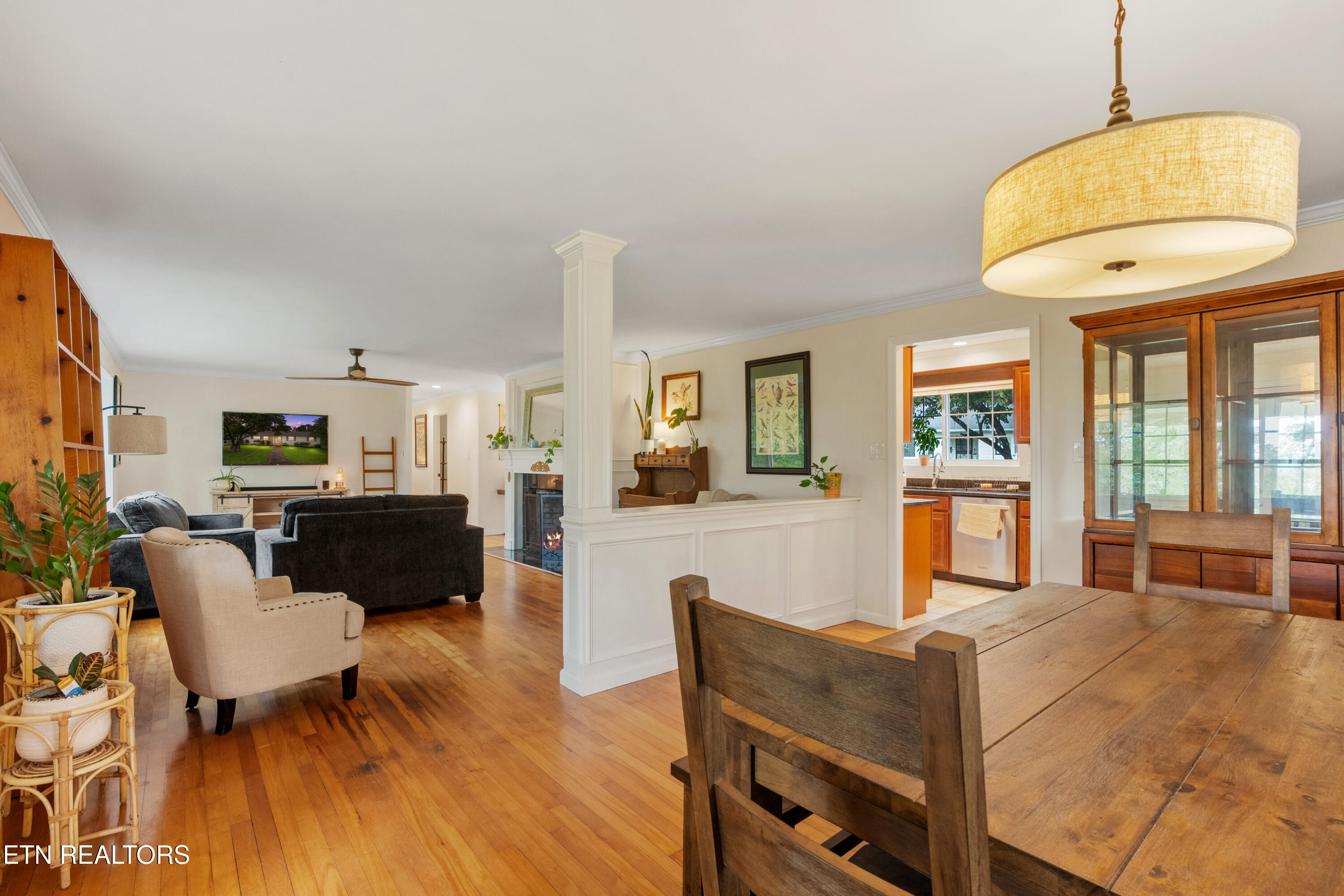 103 East Pasadena Road Oak Ridge, TN 37830 - Photo 10 of 33 Open room