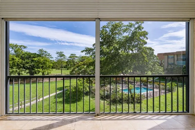 $165,000 | 6301 North Falls Cir Drive, Unit 303, Lauderhill, FL 33319