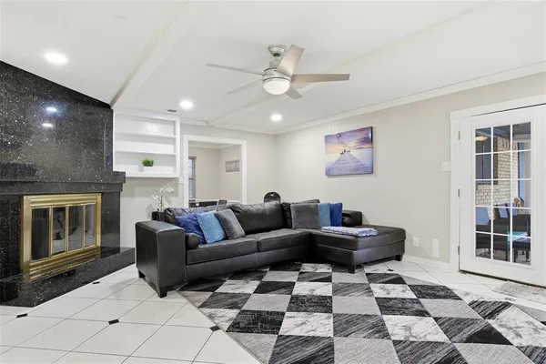 $3,245 | 3165 Darvany Drive, Dallas, TX 75220