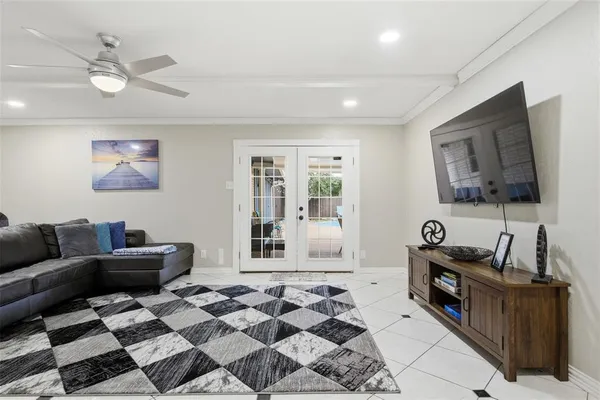 $3,245 | 3165 Darvany Drive, Dallas, TX 75220