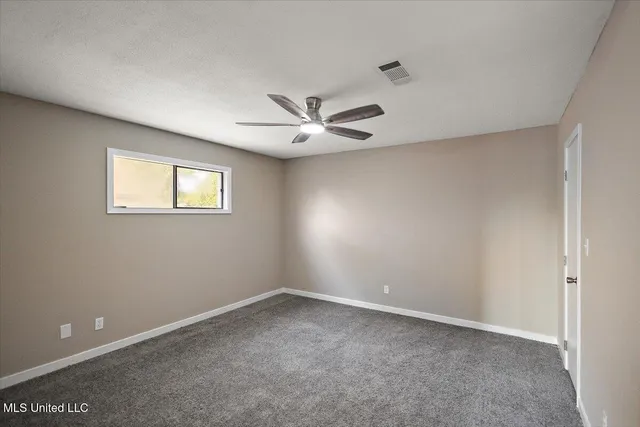 $165,000 | 2389 West Clubview Circle, Yazoo City, MS 39194