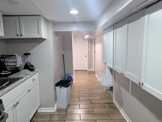 $440,000 | 4949 West Iowa Street, Chicago, IL 60651