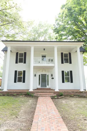 $449,000 | 204 Flowers Street, Kenton, TN 38233