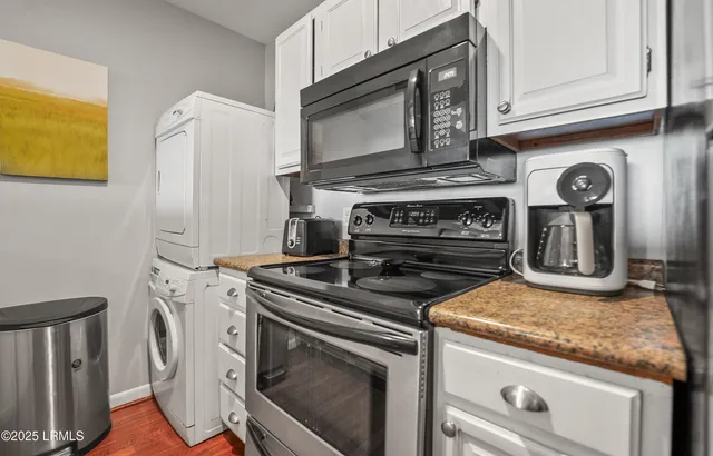 $369,000 | 189 Beach Club Villa Drive, Unit 189, Fripp Island, SC 29920