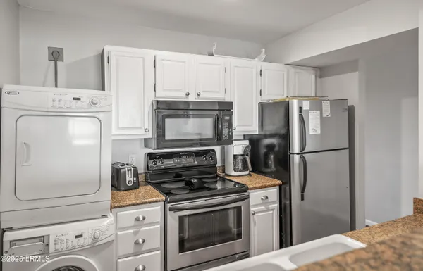 $369,000 | 189 Beach Club Villa Drive, Unit 189, Fripp Island, SC 29920