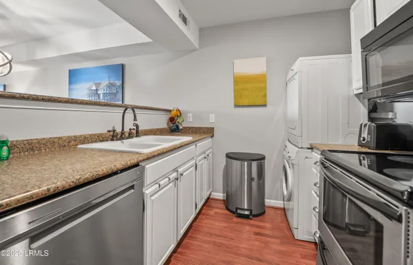 $369,000 | 189 Beach Club Villa Drive, Unit 189, Fripp Island, SC 29920