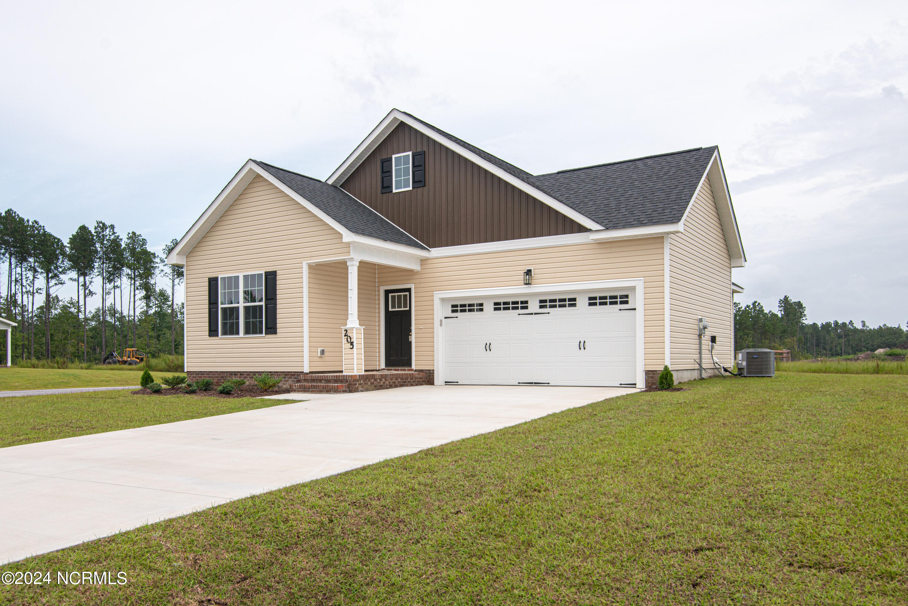 205 Browns Ferry Road Jacksonville, NC 28546 - Photo 7 of 37 DSC_9773