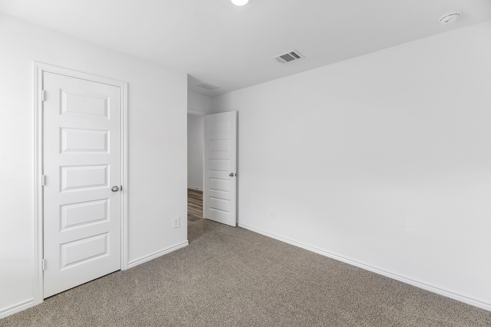 545 Hunter Grove Lane Beaumont, TX 77713 - Photo 13 of 26 a view of an empty room