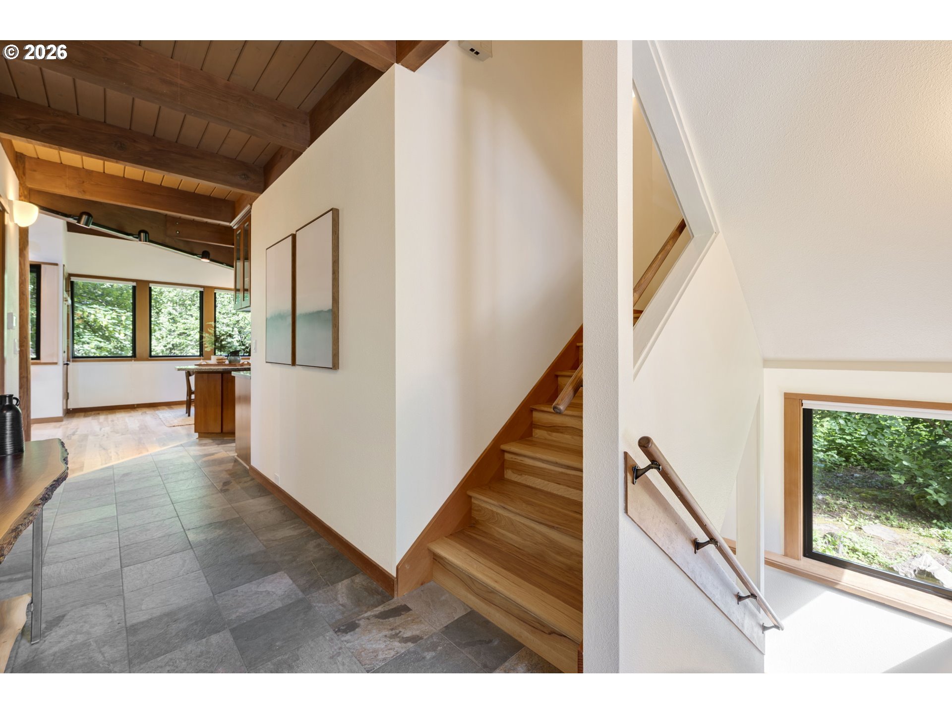 21281 South Sweetbriar Road West Linn, OR 97068 - Photo 20 of 47 Staircase