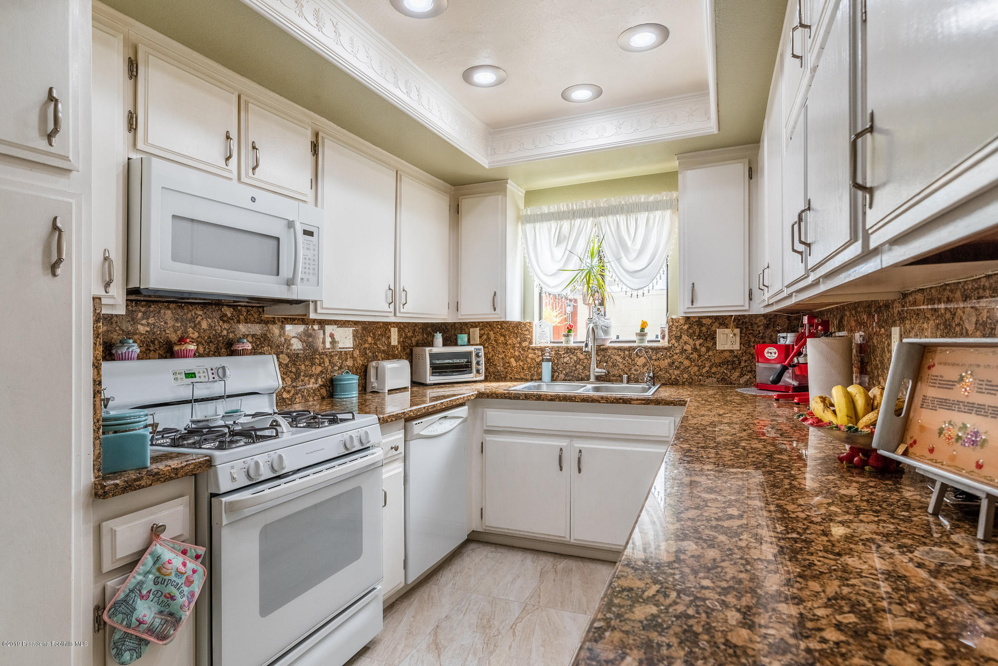 405 West Duarte Road, Unit B Monrovia, CA 91016 - Photo 14 of 45 snaplistla_21