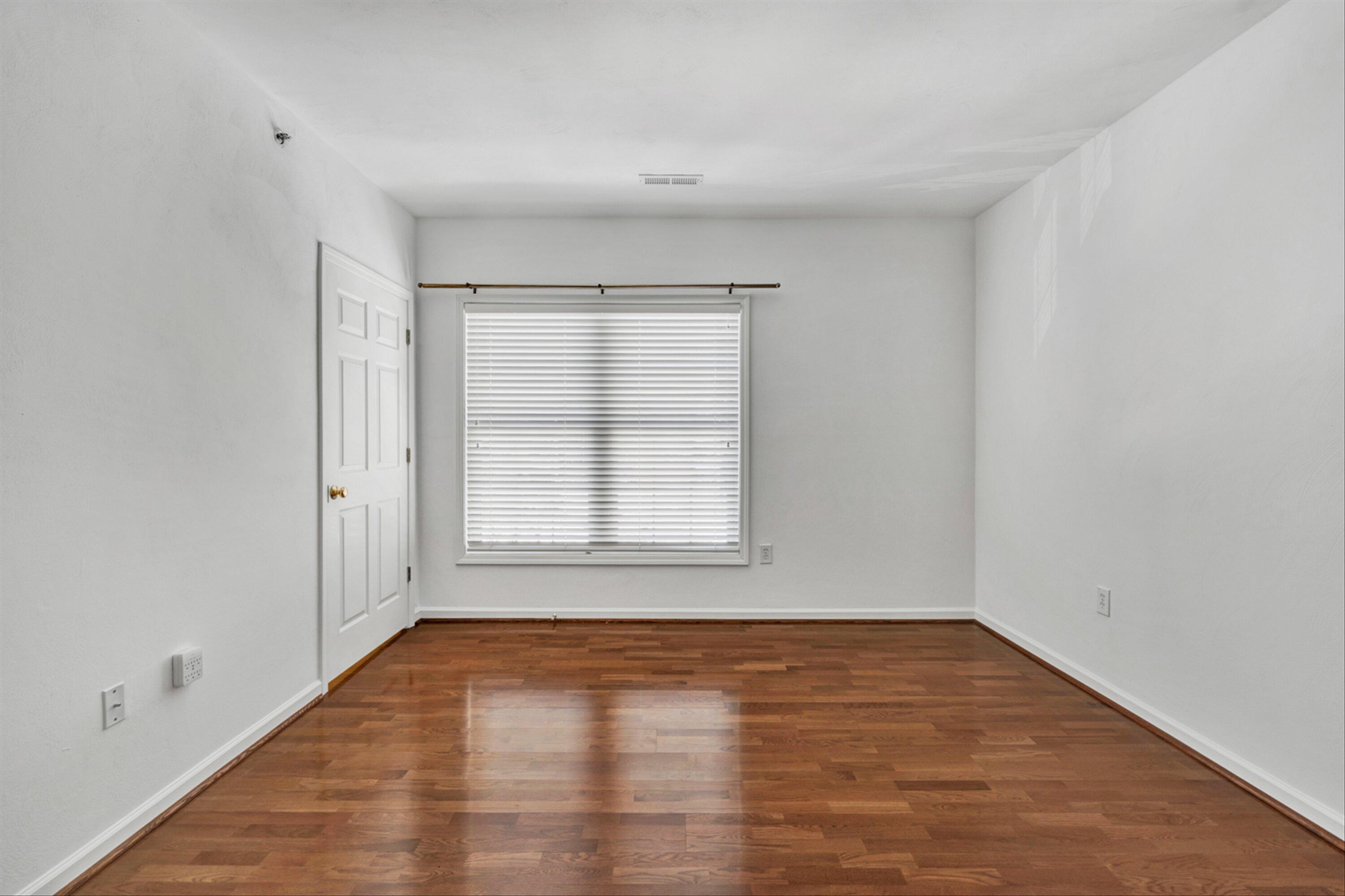 4448 Pheasant Ridge Road, Unit 402 Roanoke, VA 24014 - Photo 23 of 29 25-DSC3826