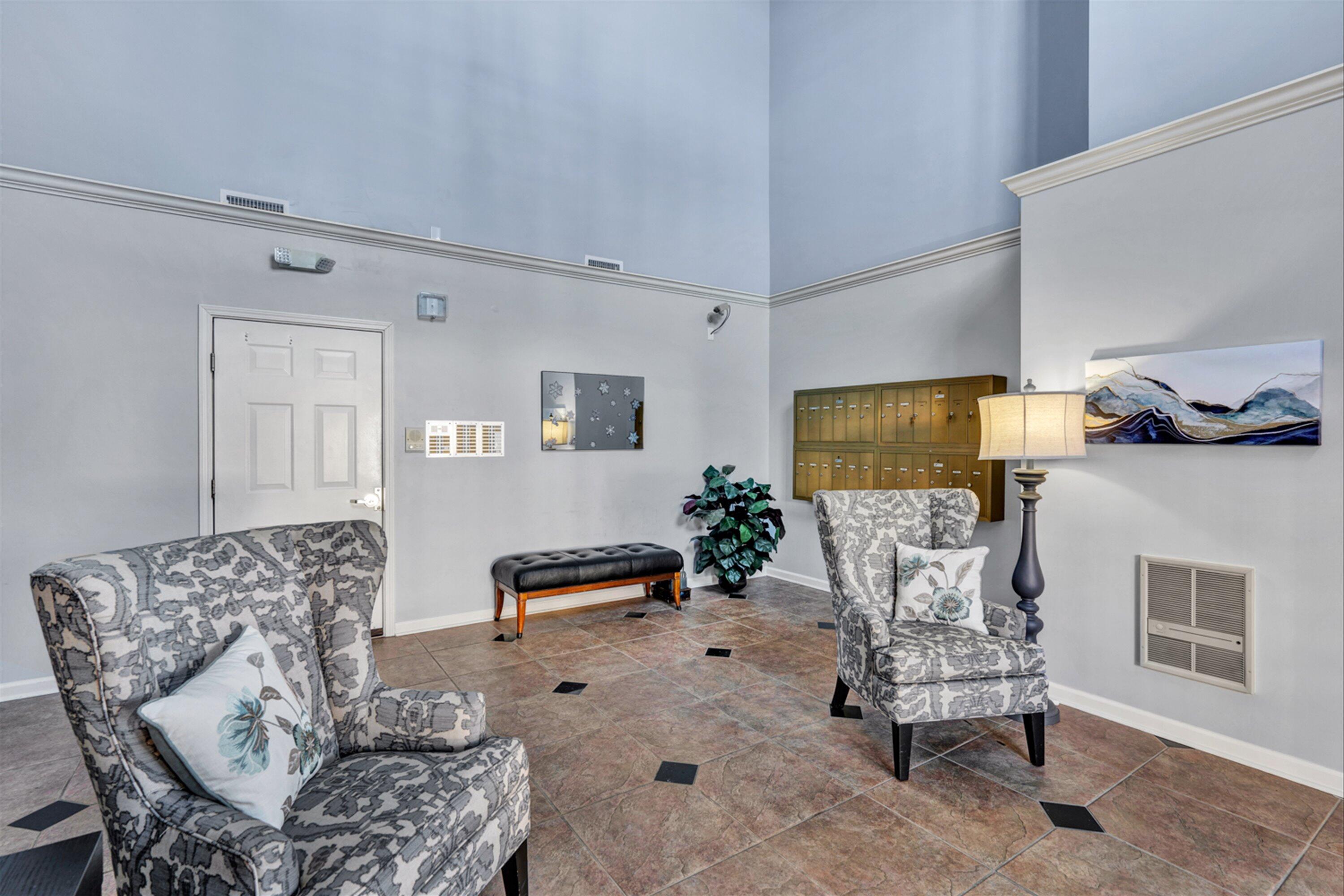 4448 Pheasant Ridge Road, Unit 402 Roanoke, VA 24014 - Photo 4 of 29 04-DSC3766
