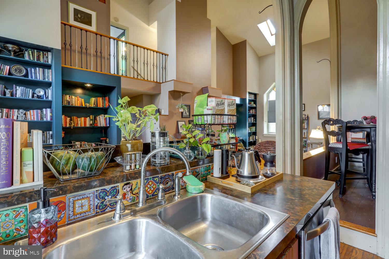 102 West Walnut Street Marietta, PA 17547 - Photo 14 of 37