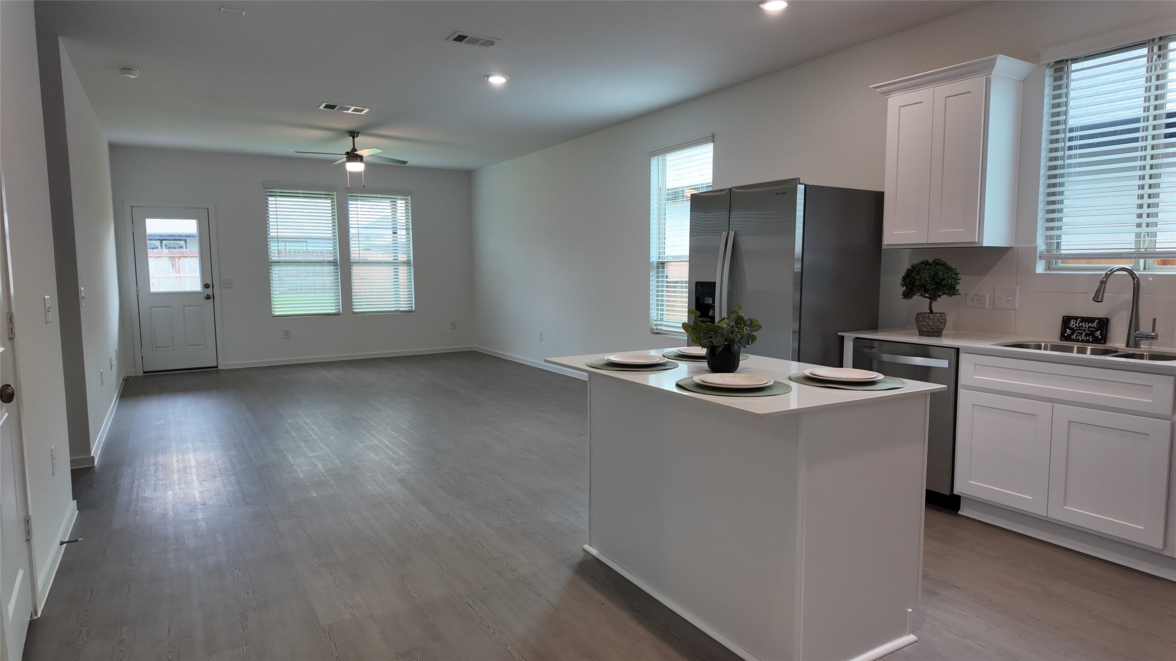 15027 Rustic Moon Road Conroe, TX 77302 - Photo 8 of 27