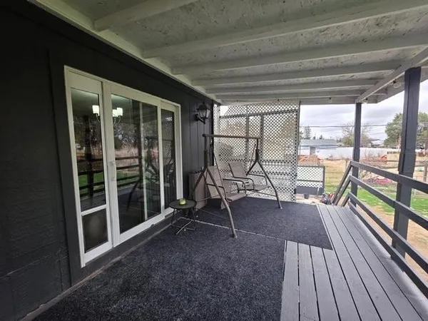 $287,500 | 141 Camino Del Rey, Torrington, WY 82240