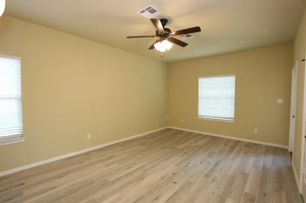$1,400 | 298 Capetown, Unit A, Montgomery, TX 77356
