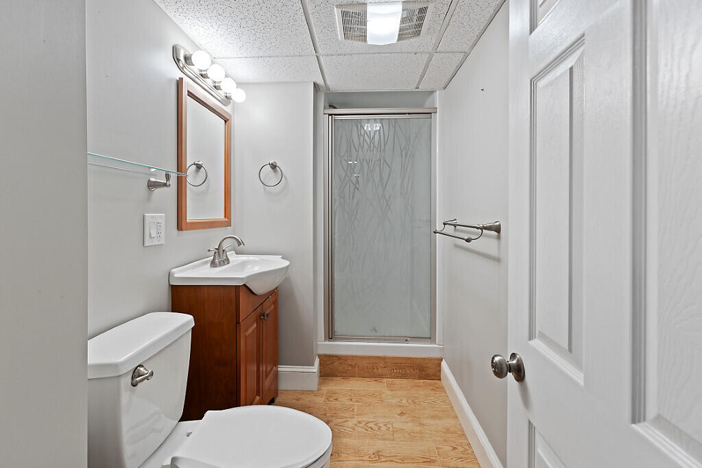 104 Old Lisbon Road Lewiston, ME 04240 - Photo 41 of 85 34_BP5A0153_DxO_mls