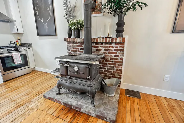 $899,000 | 284 Dallas Hill Road, Dallas Plt, ME 04970