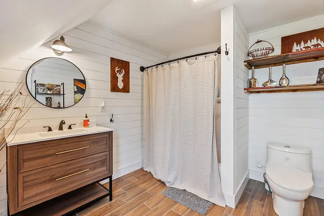 $899,000 | 284 Dallas Hill Road, Dallas Plt, ME 04970