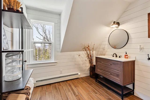 $899,000 | 284 Dallas Hill Road, Dallas Plt, ME 04970