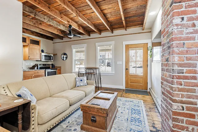 $899,000 | 284 Dallas Hill Road, Dallas Plt, ME 04970