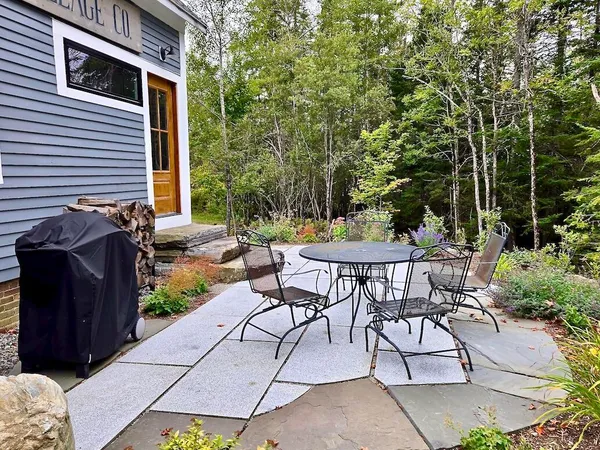 $825,000 | 284 Dallas Hill Road, Dallas Plt, ME 04970