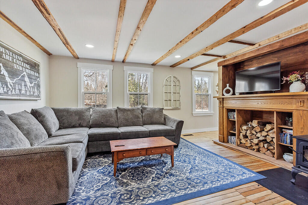 284 Dallas Hill Road Dallas Plt, ME 04970 - Photo 8 of 74 Living Area