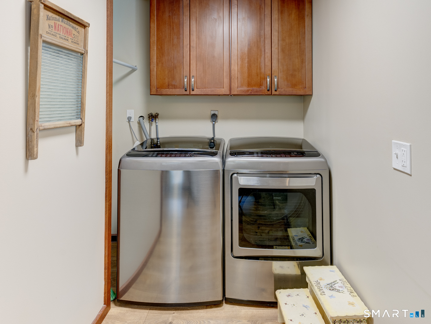 97 Lair Road New Hartford, CT 06057 - Photo 19 of 39 a stove top oven sitting inside of a kitchen