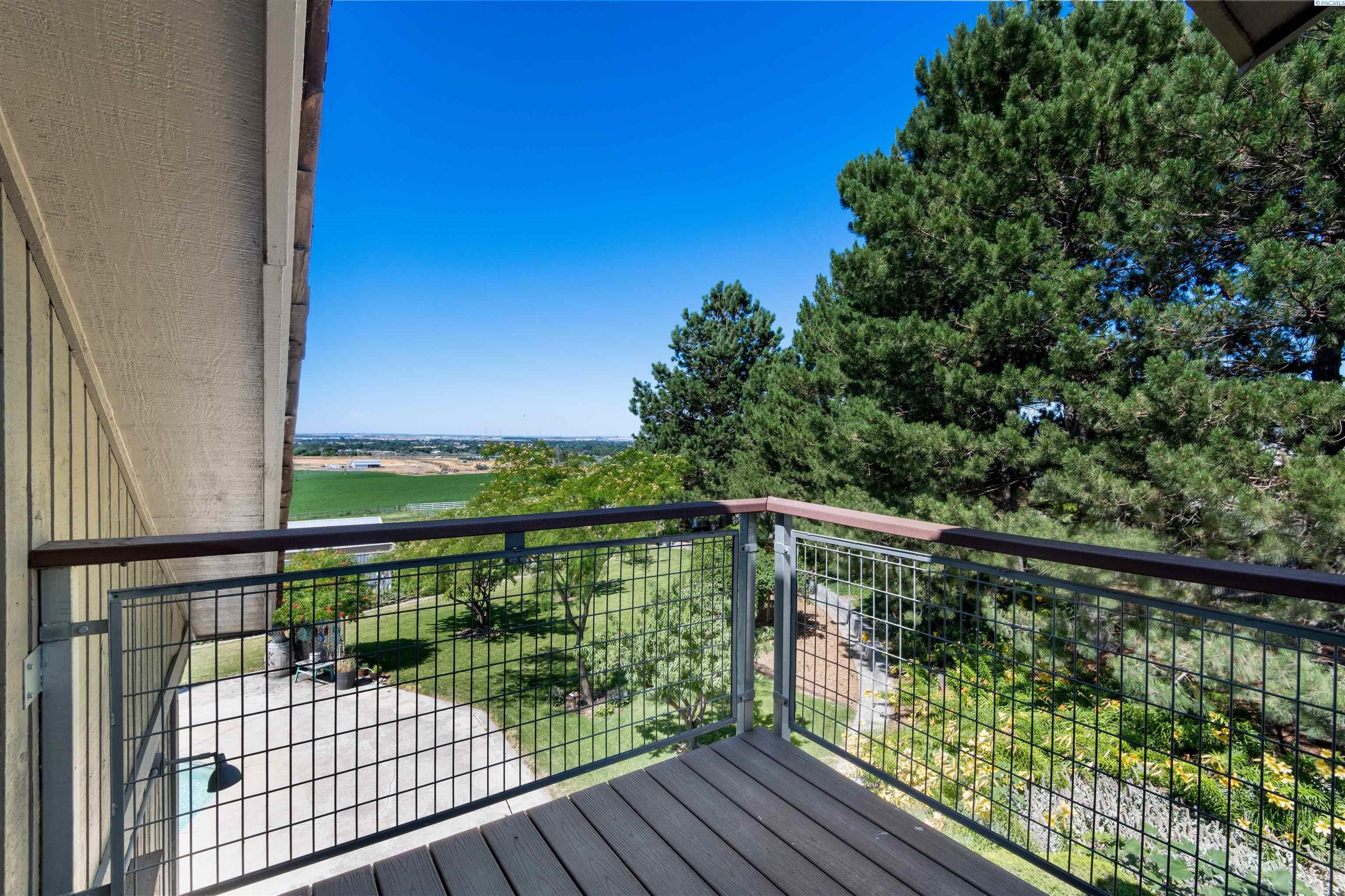 201806 East Terril Road Kennewick, WA 99337 - Photo 32 of 46 Gallery Image 32
