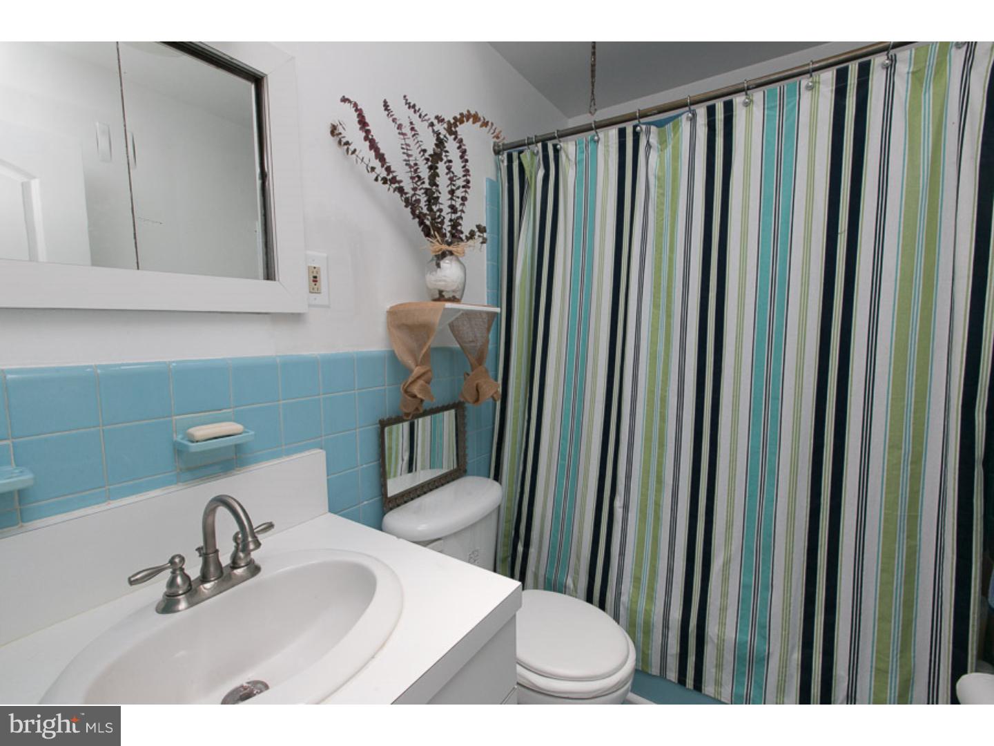 2707 West Country Club Road Philadelphia, PA 19131 - Photo 11 of 18 Gallery Image 11
