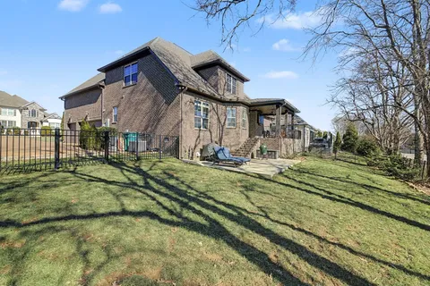 $899,900 | 2965 Stewart Campbell Pointe, Spring Hill, TN 37174