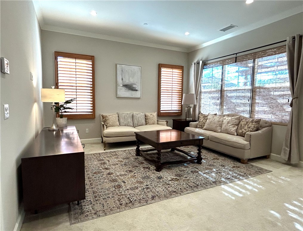 86 Meander Irvine, CA 92620 - Photo 6 of 33