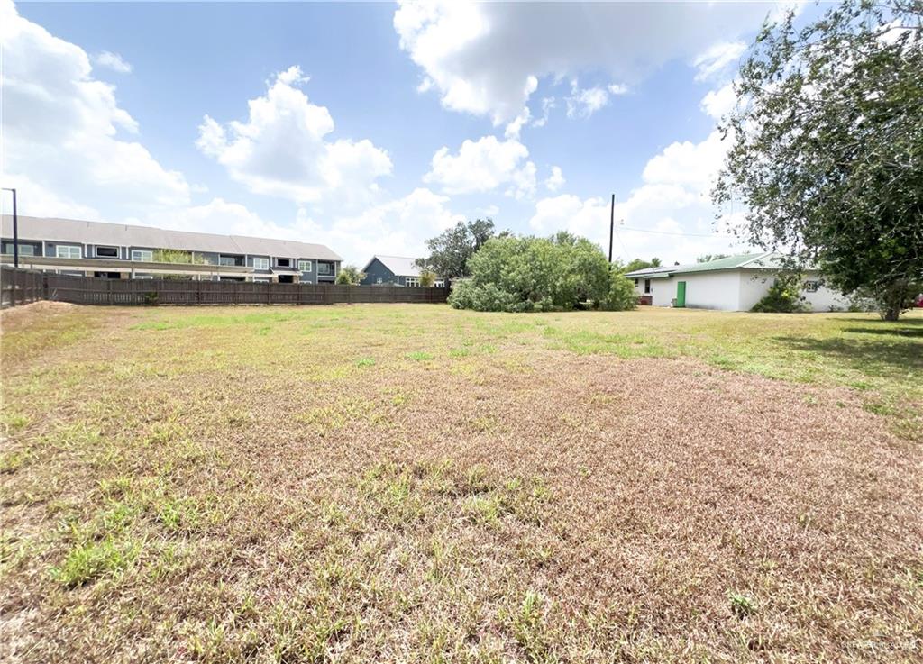 218 East Colorado Street Rio Hondo, TX 78583 - Photo 16 of 18 a view of an ocean and beach