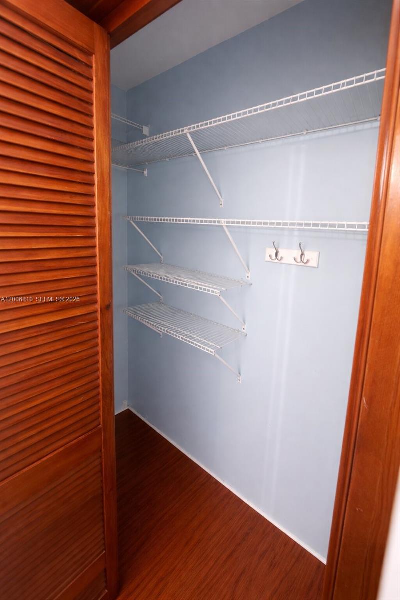 3547 Southwest 24th Street, Unit STUDIO Miami, FL 33145 - Photo 6 of 7
