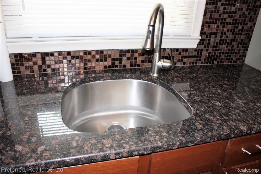 3366 Hannan Road Canton, MI 48188 - Photo 9 of 28 sink.jpg