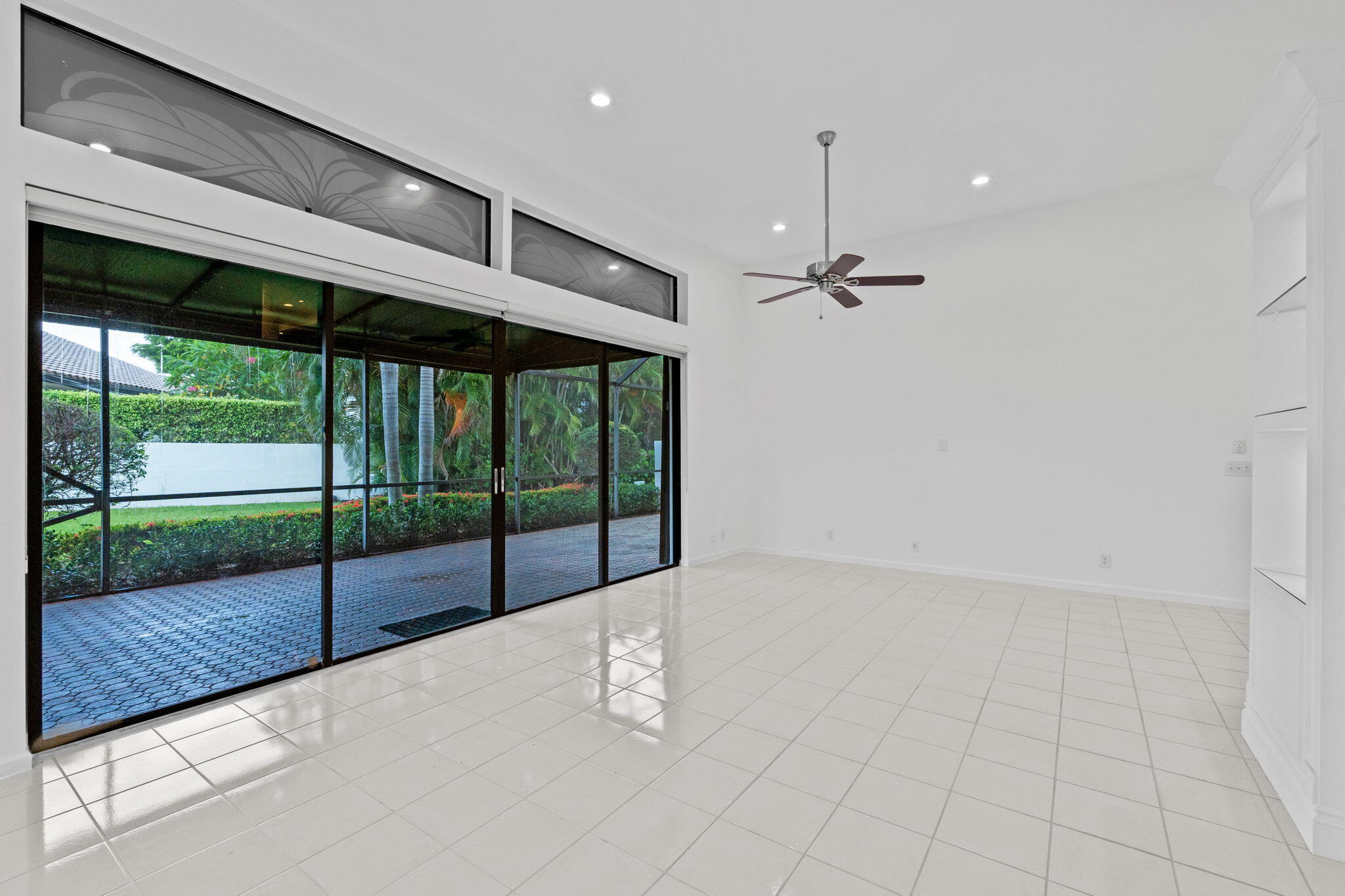 6517 Via Rosa Boca Raton, FL 33433 - Photo 10 of 38 Great Room