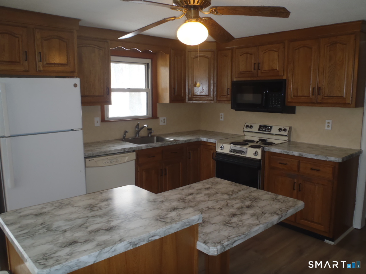 184 Mack Road Lebanon, CT 06249 - Photo 8 of 36