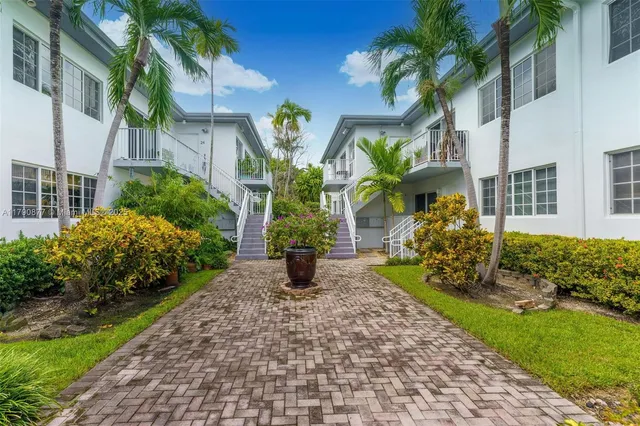 $398,000 | 9280 Bay Harbor Terrace, Unit 26, Bay Harbor Islands, FL 33154