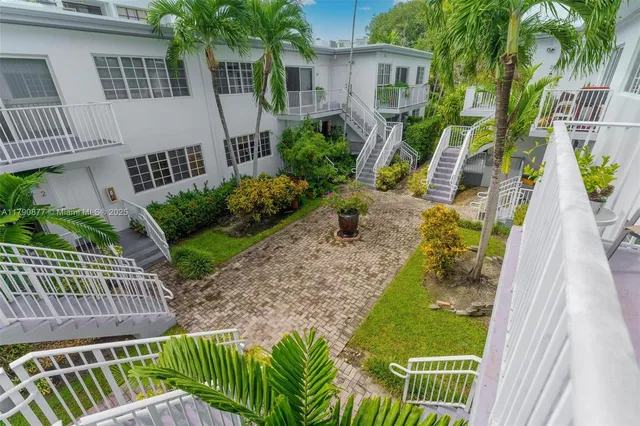 $398,000 | 9280 Bay Harbor Terrace, Unit 26, Bay Harbor Islands, FL 33154