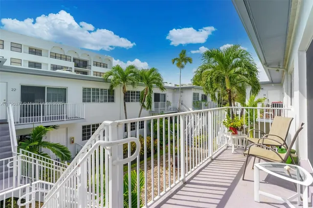 $398,000 | 9280 Bay Harbor Terrace, Unit 26, Bay Harbor Islands, FL 33154