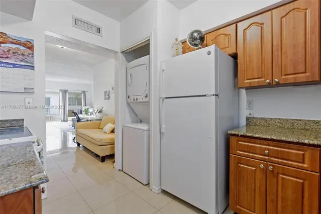 $398,000 | 9280 Bay Harbor Terrace, Unit 26, Bay Harbor Islands, FL 33154