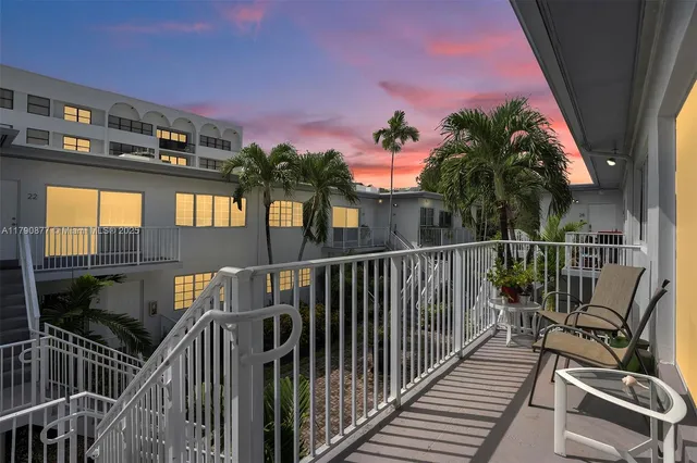 $398,000 | 9280 Bay Harbor Terrace, Unit 26, Bay Harbor Islands, FL 33154