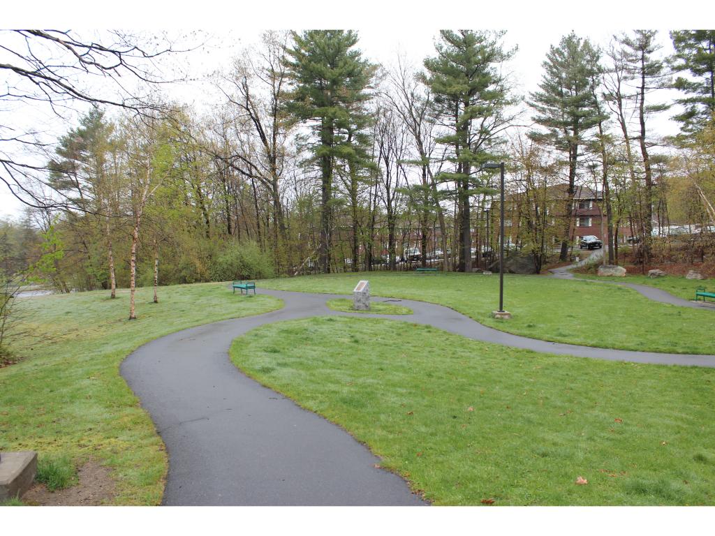 545 Calef Road, Unit 12 Manchester, NH 03103 - Photo 14 of 14