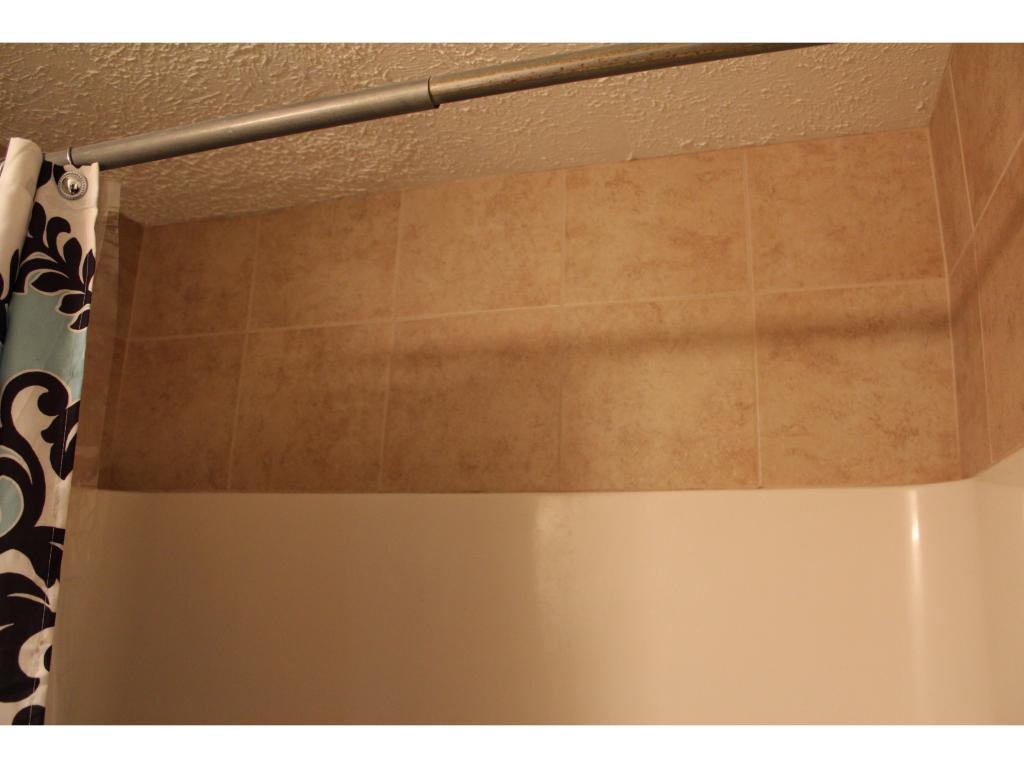 545 Calef Road, Unit 12 Manchester, NH 03103 - Photo 8 of 14