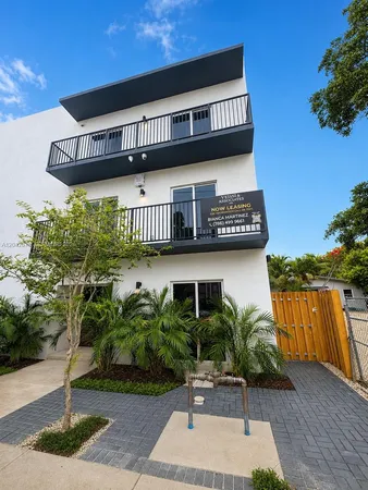 $2,350 | 8106 Northeast 1st Avenue, Unit 4, Miami, FL 33138