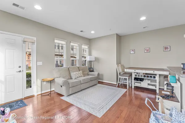 $3,250 | 1 Kyle Drive, Tinton Falls, NJ 07712