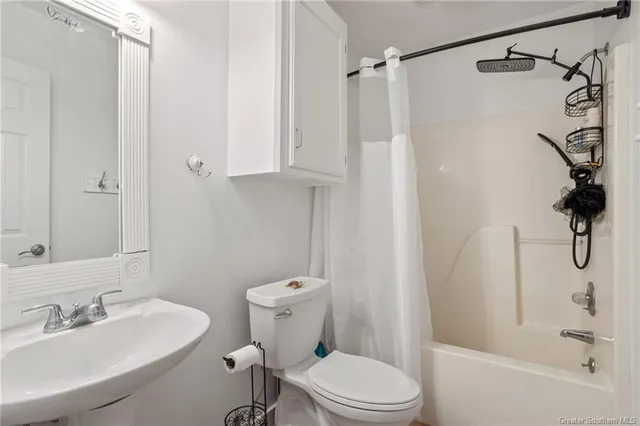 $327,000 | 2231 West Dave Dugas Road, Sulphur, LA 70665