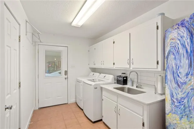 $327,000 | 2231 West Dave Dugas Road, Sulphur, LA 70665