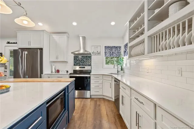 $327,000 | 2231 West Dave Dugas Road, Sulphur, LA 70665